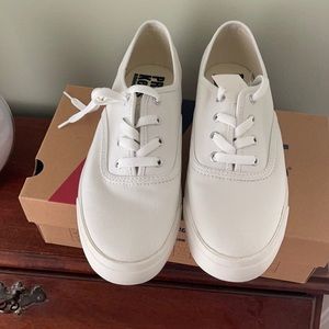 NWT Pro keds white sneakers -  size 9.5